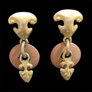 Kate Hines Brushed Goldtone FleurDeLis Dangling Vintage Clipon Jewelry Earrings